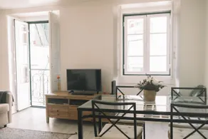 03 Nice Flat by Travessa do Pasteleiro - Image 3