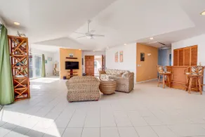 Oceanfront Keaau Gem: Ocean & Sunrise Views, Pool - Image 5