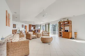Oceanfront Keaau Gem: Ocean & Sunrise Views, Pool - Image 3