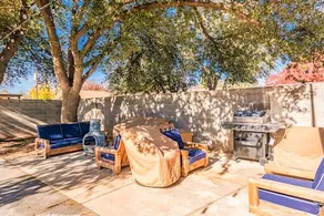 Twin Oaks Oasis - Image 5