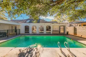 Twin Oaks Oasis - Image 2