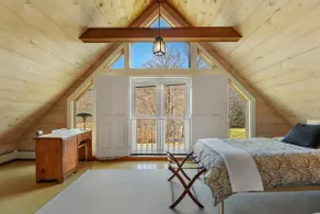 Elegant Mountain View Retreat By Evergreen Home - Image 5