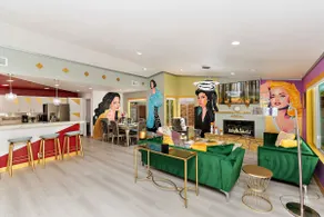 Rock N Royalty: Pool, Spa, Fire Pit, Pool Table! - Image 4