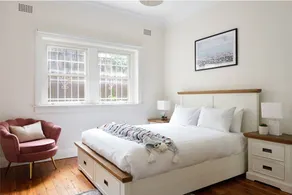 Edward Escape - New Listing | Short Walk to Beach - Image 2
