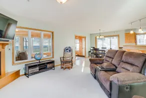 Lakefront Aitkin Home w/ Sunroom: Walk to Beach! - Image 3