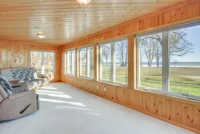Lakefront Aitkin Home w/ Sunroom: Walk to Beach! - Image 5