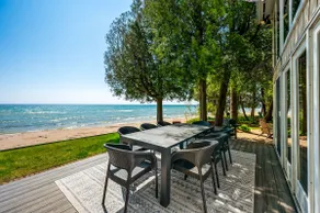 Lakefront Cottage · Sand Beach · Waterfront Deck - Image 3