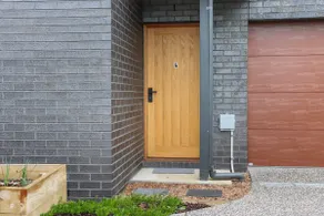 Storey Time I 2BR Townhouse for Melbourne Travel - Image 4