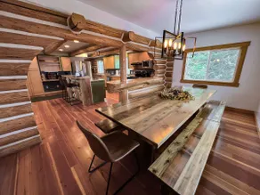 Glacier Dream Escape! 6 Bed / 4.5 Bath, Sleeps 12! - Image 5