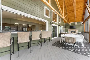 Brand New 7BR Luxury Lake View In/Out Pool Hot Tub - Image 3