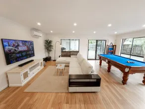 Big Isle Retreat - Walk to Beach, Pool Table, BBQ! - Image 2