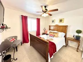 Lake View, Themed Rooms, King Beds, Fire Pit - Image 4