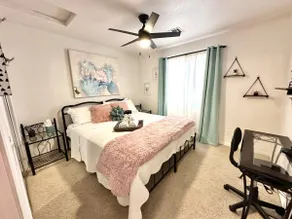 Lake View, Themed Rooms, King Beds, Fire Pit - Image 5