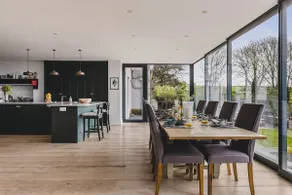Little Redlap – Grand Coastal Estate with Sea View - Image 2