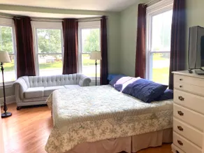 Cozy Studio in Downtown Freeport - Image 2