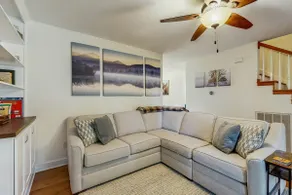 Cozy custom-furnished home with yard, firepit, chi - Image 4