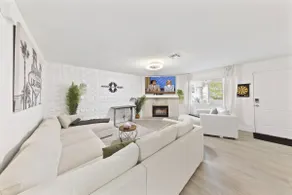 Summerlin Pool Stay | Hot Tub & Game Nights - Image 4
