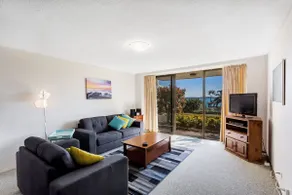 Portside, Unit 8/1 Donald Street - Image 2