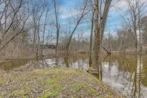 Charming + Cozy Cabin Near Lake Champlain! - Image 3
