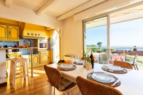 LE JARDIN BLEU AP4388 By Riviera Holiday Homes - Image 3
