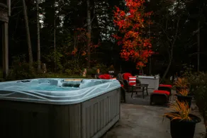 Private Waterfront Cottage w/Large Dock & Hot Tub - Image 2