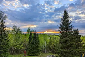 Bay View Retreat: Pet-Friendly Home w/Expansive De - Image 5