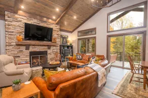 Lodge at Hilton's Hideaway | Hot Tub, 4BR + 3.5BA - Image 2