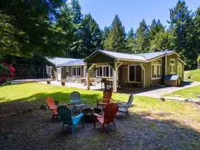 Private Group Getaway Under the Redwoods - Image 3