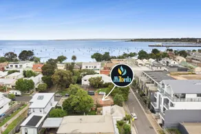 Retro 3BR Gem Near Beach and CBD, Mibnb - Image 3