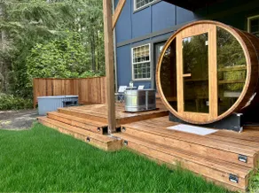 Riverfront Sauna, Hot Tub, Arcade Game Room, Pets - Image 2