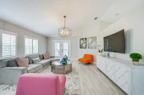 Central Naples Home w/ Private Pool, Spa & Lanai! - Image 4