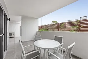 Ground Floor Spacious Home in Kiama's Heart - Image 2