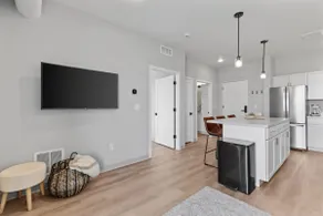 Great River Flats Suite 102 - Image 2