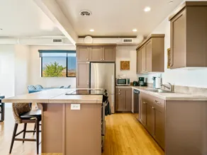The Crescent Moon Suite at Kayenta - Image 5