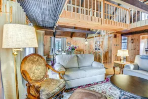 Charming Tamworth Cabin w/ Grill & Fireplace - Image 5