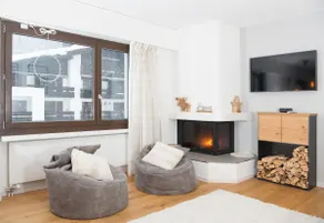 Cozy alpine apartment with fireplace - Image 4