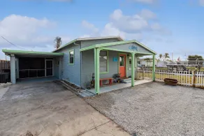 Flamingo Bay Cottage - Image 4