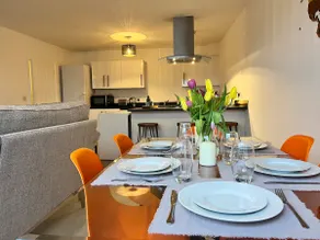 Reduced Mobility? Step-free access + big bedrooms - Image 5