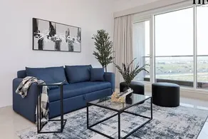 Beautiful 2 Bed in Al Warqa - Image 4