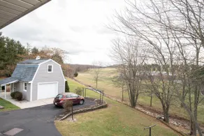 Relaxing Countryside Stay w/ Game Room - Image 3