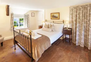 Syms Cottage Cutcombe - Image 3
