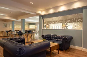Forest Getaway, sleeps 6 at Bashley, leisure PASS included - Image 3