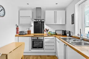 17 At The Beach, Torcross - Image 4