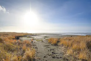 Oceanfront Moclips Retreat w/ Beach Access & View! - Image 3