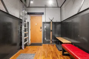 2-Flr Historic Loft: Elevator, Patio, UG Park, AC - Image 3