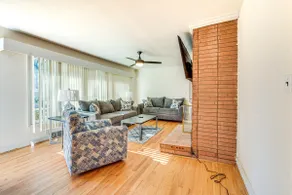Spacious Lexington Abode w/ Pool Table & Fireplace - Image 4