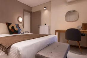 Phaedrus Living: Luxury Modern City Flat Koukaki - Image 3