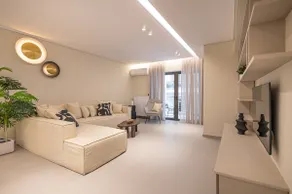 Phaedrus Living: Luxury Modern City Flat Koukaki - Image 4