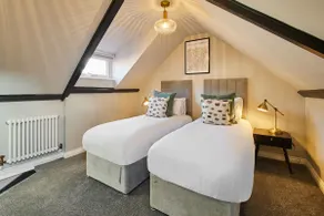 Host & Stay - Penny Farthing Cottage - Image 4