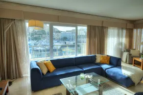 Spacious Seafront 3bedrooms, sea view balcony GOTAX-1 - Image 3
